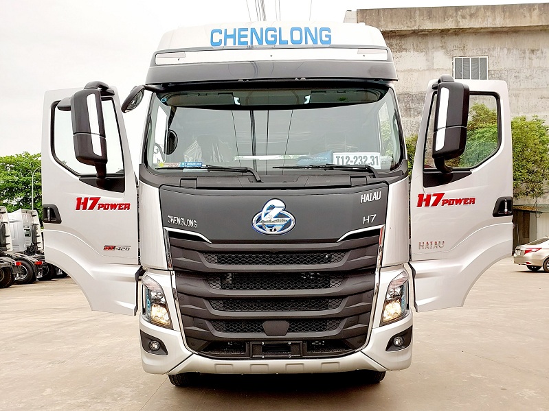 xe đầu kéo chenglong 420